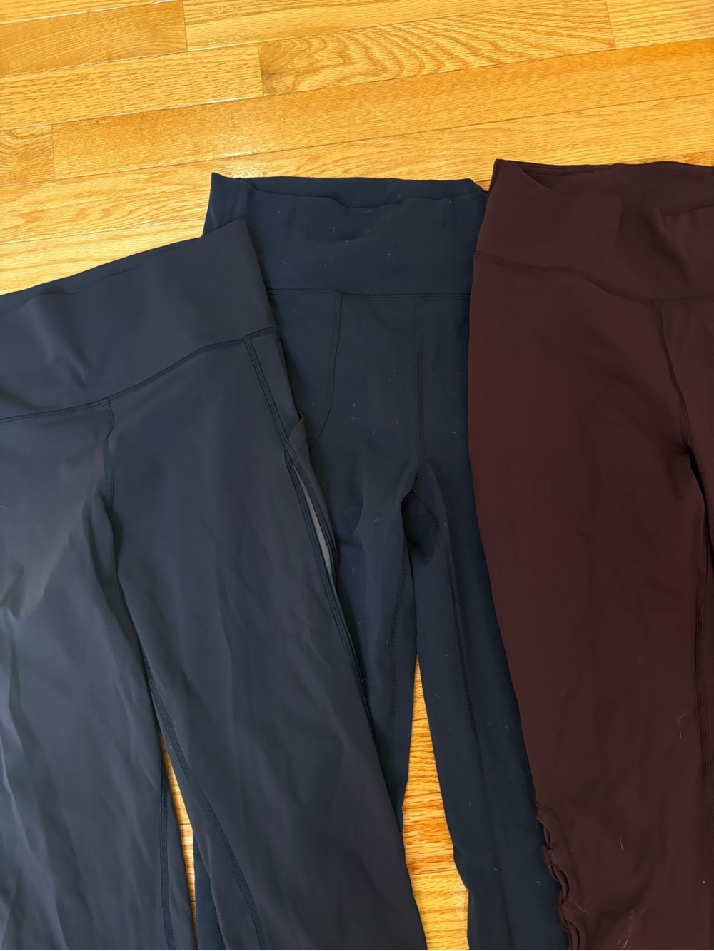 Lululemon Active Leggings - Navy, Burgundy, Forest Green - Picture 3 of 6
